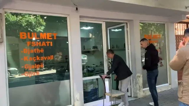 Vidhet bulmetorja në Pogradec, autorët marrin paratë dhe