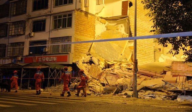 VIDEO/ T&euml;rmet i fort&euml; n&euml; Kin&euml;, viktima dhe t&euml; plagosur!
