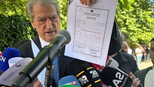 Paralajm&euml;roi p&euml;r nj&euml; lajm, Berisha nxjerr deklarat&euml;n