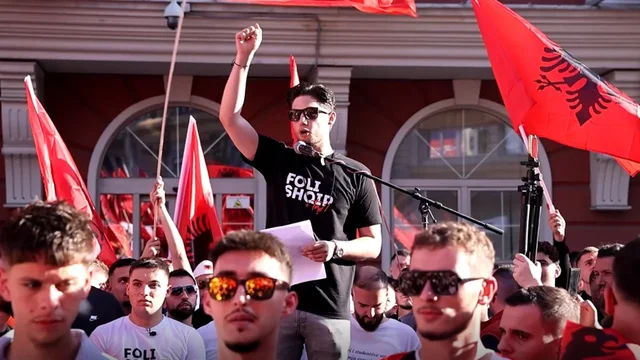 Tubimi p&euml;r gjuh&euml;n shqipe n&euml; RMV, organizatori: Student&euml;t nga