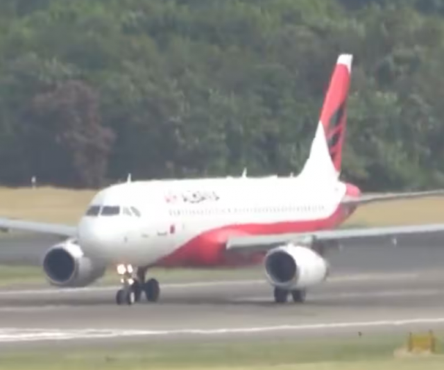 VIDEO/ Avioni i ‘Air Albania’ përfundon në Moskë