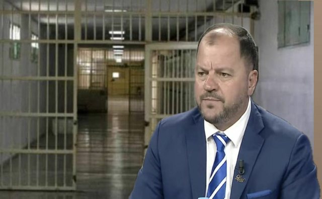 Drogë, telefona dhe ushqime të skaduara në burgje/ Maliqi: