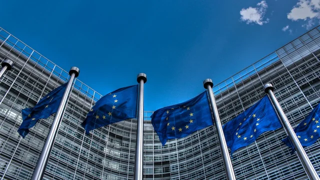 Ulen pritshm&euml;rit&euml; p&euml;r rritjen! Komisioni Europian: Ekonomia