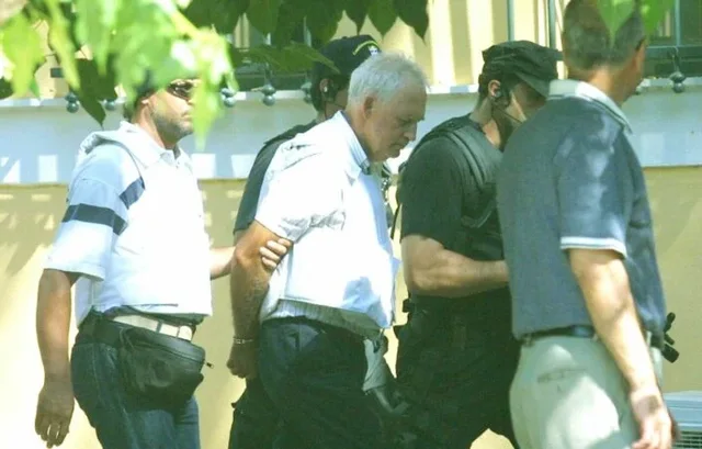 Pas 24 vitesh burg, Greqia liron kreun e organizatës terroriste