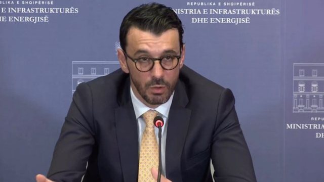 “Rrugët që ndërtohen nga shteti do jenë pa