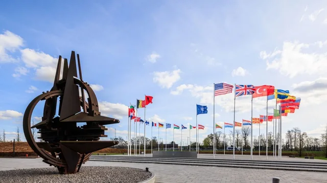 Trazirat n&euml; 2023/ NATO &ldquo;ngrin&rdquo; afrimin me Serbin&euml;: Pa