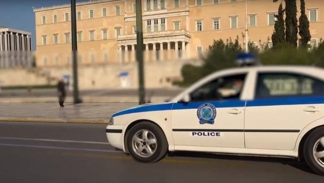 Këpucët me kokainë! Kapja e 71-vjeçarit zbulon rrjetin