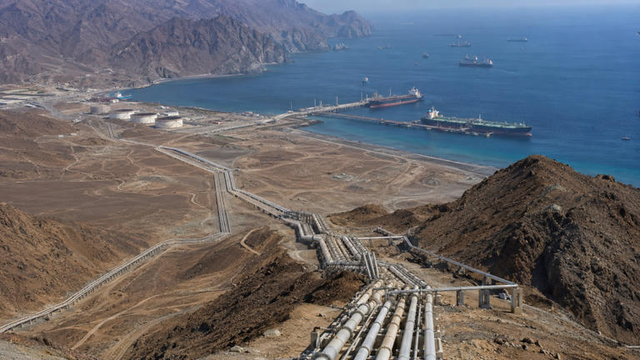 Pse Emiratet e Bashkuara Arabe po nxitojn&euml; t&euml; anashkalojn&euml;