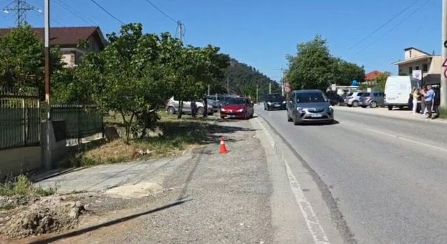 &ldquo;Jam n&euml; rrug&euml; nacionale, kam t&euml; drejt&euml;n time&rdquo;/