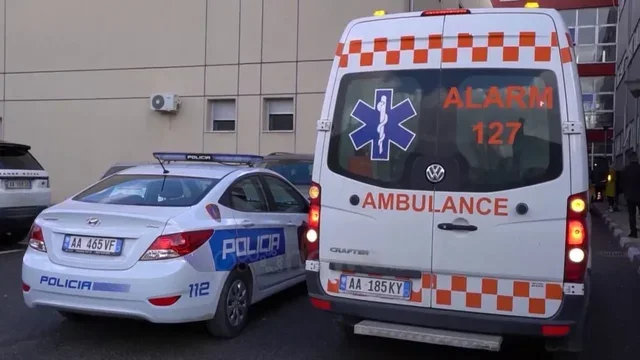 Aksident n&euml; Vaqarr, plagosen 6 f&euml;mij&euml; dhe shoferja