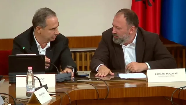 &ldquo;Mos e ngri z&euml;rin&rdquo;/ Tensione te &lsquo;Territorialja&rsquo;,