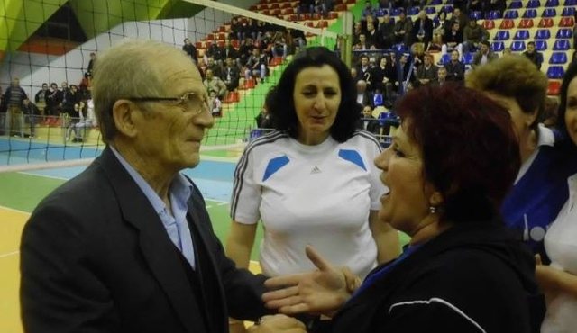 Ndahet nga jeta në moshën 83-vjeçare legjenda e volejbollit