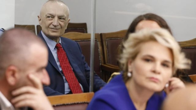 Gjyqi ndaj Met&euml;s dhe Kryemadhit, ja EMRAT e d&euml;shmitar&euml;ve q&euml;