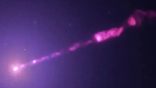 Foto/ NASA vëzhgon me rreze X vrimën e parë të zezë