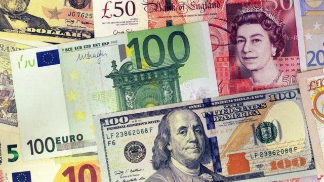 Euro dhe paundi thellojnë rënien, këmbimi valutor 24 qershor 2026