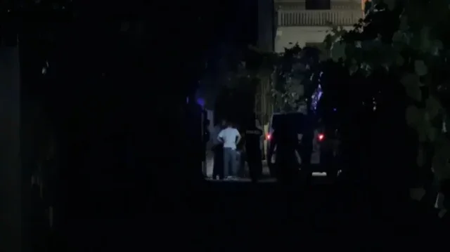T&euml; sht&euml;na me arm&euml; zjarri n&euml; Shkod&euml;r, policia