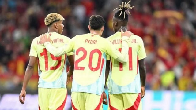 FOTO/Spanja dhe profecia e Pedrit, e dinte p&euml;r finalen e Bot&euml;rorit