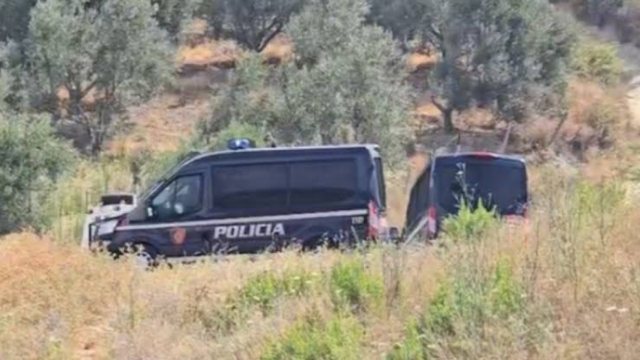 “Isha duke fjetur, u zgjova nga krismat”/ Ish-partneri i vrau
