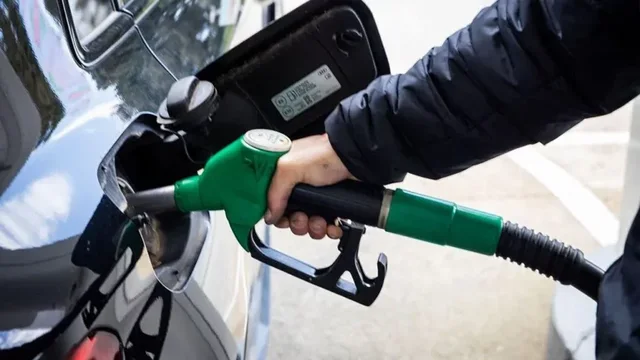 Rritja e ndjeshme e &ccedil;mimit t&euml; karburanteve, Konfindustria