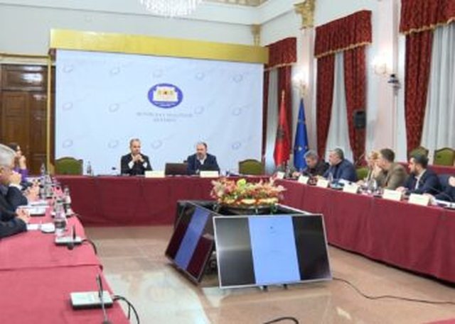 Propozimi për Reformën Territoriale/ PS nis konsultimet për
