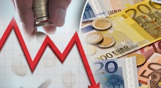 Tronditje n&euml; tregun valutor / Euroja merr goditjen e radh&euml;s me