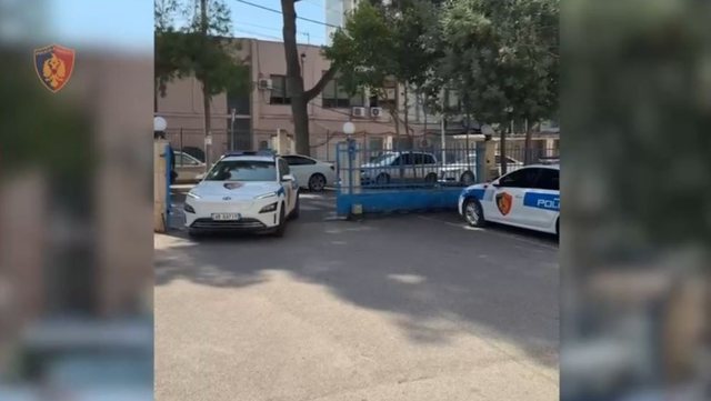 Me imazhin e Bashkim Ulajt t&euml; krijuar me AI: Dalin emrat e t&euml; rinjve