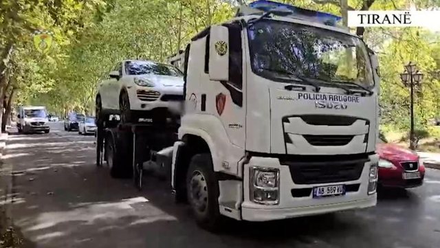 Rekord në Tiranë/ Për 48 orë mbi 5 mijë gjoba, 3