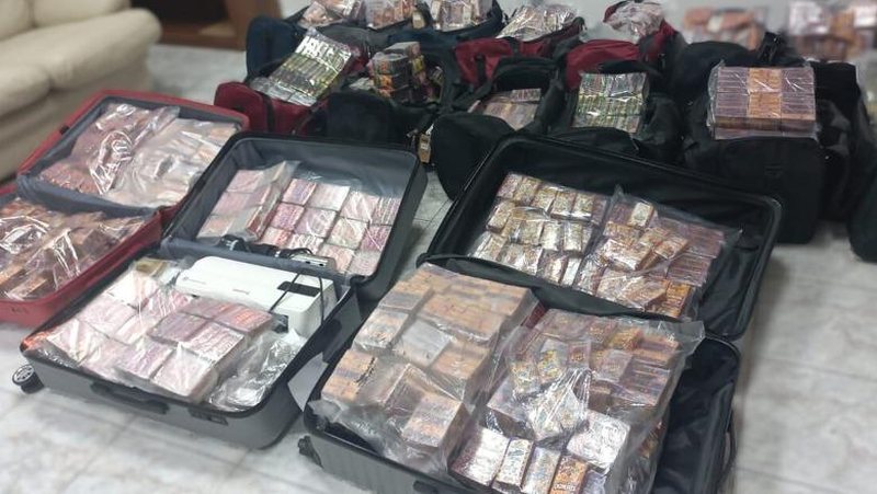 Itali/ Kapet me 414 kg kanabis shqiptari, droga kap vler&euml;n e mbi 4