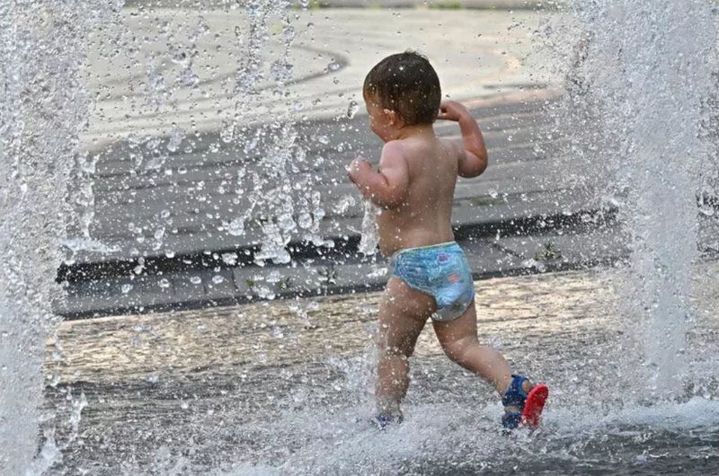 I nxehti afrikan përfshin Italinë, temperatura deri në 40°C