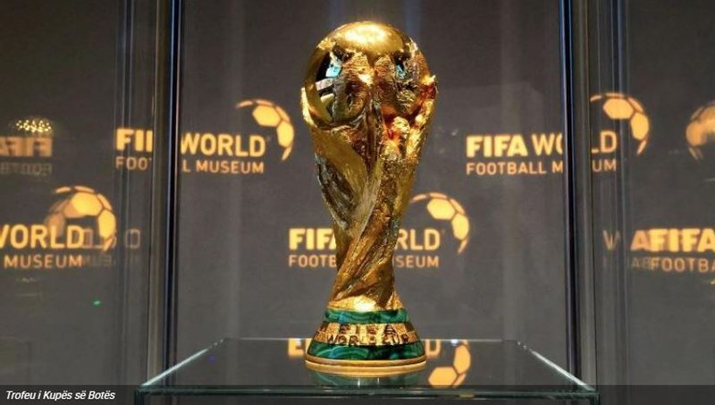 FIFA ndryshon rregullat/ Risit&euml; do t&euml; aplikohen q&euml; n&euml;