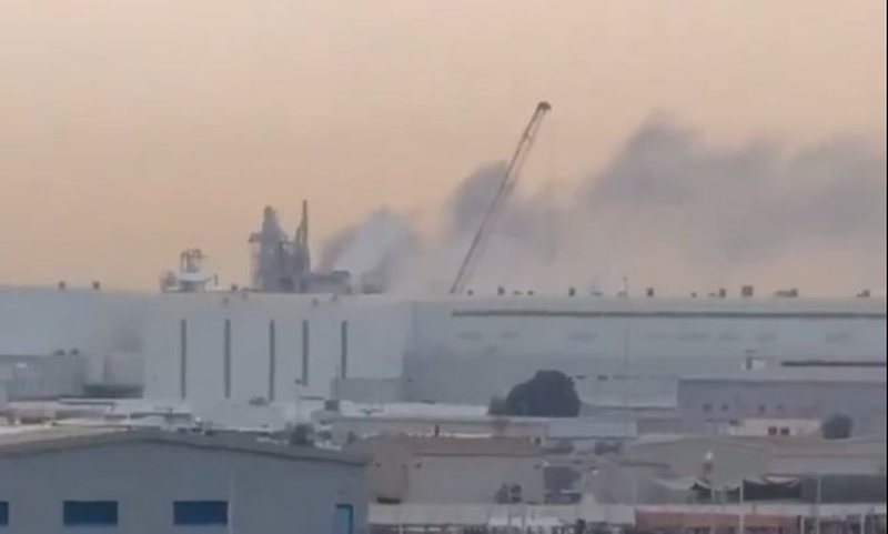 Irani godet Emiratet e Bashkuara, l&euml;shon raketa kund&euml;r porteve