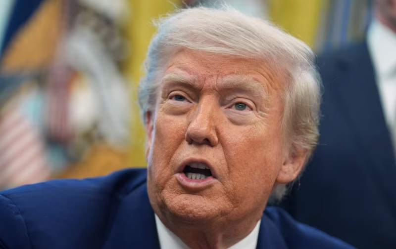 Trump vendos 30% tarifë kundër mallrave të BE-së dhe