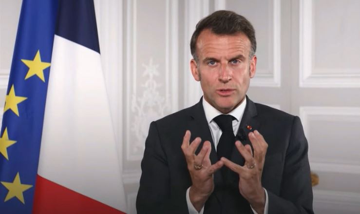 macron-1.jpg