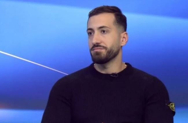 Protestat studentore, Joz Marku del publikisht me nj&euml; veprim t&euml;