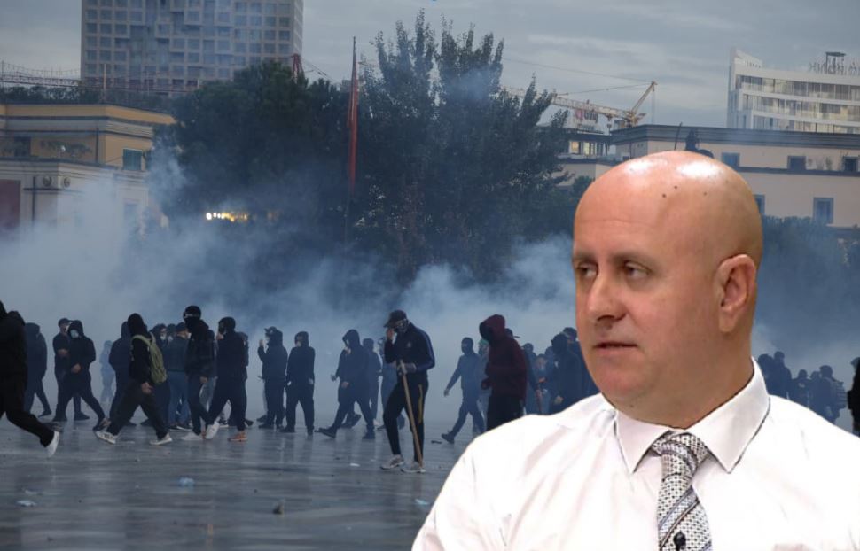 P&euml;rdorimi i plumbave t&euml; gom&euml;s n&euml; protest&euml;, mjeku Dashi: