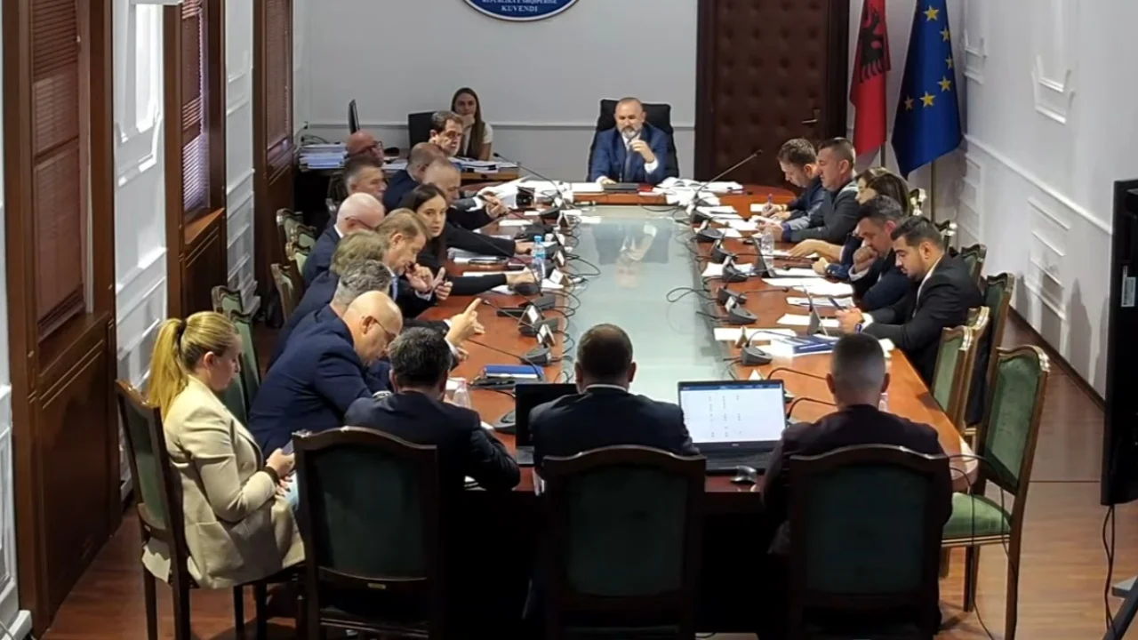 "Nuk shkrihen bashkitë si gjalp, po pengoni nismën e